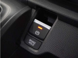 ◆オートブレーキホールド機能付き電子パーキングブレーキ◆ブレーキペダルを足から離しても停車状態を保ちます。アクセルを踏めば自動でブレーキが解除され、発進可能!