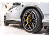 Yellow caliper
