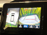 【全方位モニター用カメラ】専用のカメラにより、上から見下ろしたような視点で360度クルマの周囲を確認することができます☆死角部分も確認しやすく、狭い場所での切り返しや駐車もスムーズに行えます。