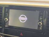 【メーカー純正ナビ】インテリアに溶け込むスタイリッシュな「専用設計」メーカーナビを装備♪視認性や操作性など基本性能にも優れ、より上質なカーライフをお楽しみいただけます。