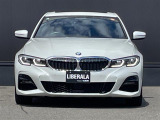 3シリーズセダン 320d Mスポーツ 4WD 本革シート