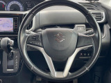 【ステアリングスイッチ】運転中、前方から目線をそらすことなく、オーディオ等の操作が可能な便利機能!安心&快適なドライブを演出してくれます♪