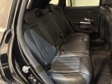 GLAクラス GLA200d 4マチック 4WD 本革シート