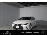 レクサスCPO福岡中央の中古車は専用ブースで専任スタッフが隅々まで綺麗に仕上げております。