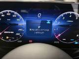 車が自動で車内を確認し、人やペットの置き去りを防ぐ先進アラート。降車後まで安全と安心を守ります。