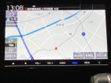 ワイド画面のナビゲーションはフルセグTV対応のGathers純正メモリーナビを搭載しています。Bluetoothオーディオ機能がありますので、スマートフォンなどの音楽も再生できます。
