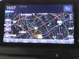 ナビゲーション装備。多彩な機能で快適ドライブをアシスト。オーディオ機能も充実していますね。