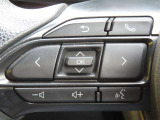 ブルートゥースに接続すれば、スマホに入れている音楽が聞けたり運転中に電話がかかってきてしまった場合もハンドルから電話を取ることができます!