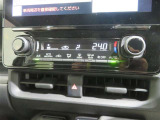 オートエアコン機能で、車内を自動的に、設定した温度に保ってくれます。