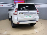 バックガイドモニターで、後方を確認しながら安心して駐車することができます。運転初心者も熟練者も必須の機能ですよ!