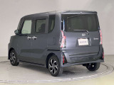 【ワイド保証】日産販売店の中古車には、無料で保証が付いています。走行距離無制限で、無料保証期間は1年間から。品質に自信があるから実現した、日産ならではの保証です。