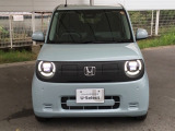 お客様に安全で快適なカーライフをお送りいただくために、中古車にも高いレベルの品質基準を設け、その基準に従って、全ての中古車について納車前整備を実施しています。