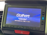 【ナビゲーション】目的地までしっかり案内してくれる使いやすいナビ。Bluetooth接続すればお持ちのスマホやMP3プレイヤーの音楽を再生可能!毎日の運転がさらに楽しくなります!!