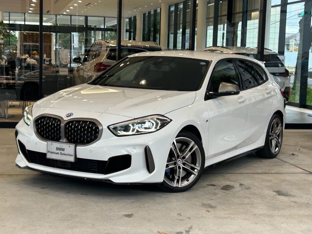 1シリーズ M135i xドライブ 4WD