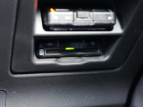 ETC車載器搭載です。スマートICも増えてきており、必須装備といって良い便利装備です。
