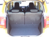 ◆定員乗車時のカーゴルームです。普段のお買い物の荷物やたくさんの収納が可能です。