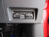 【ETC2.0車載器】高速道路の料金所もノンストレスでスムーズに通過できるETC。スマートなビルトインタイプ!