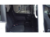 ゆとりある広々とした車内空間は、ドライブを始め買い物やレジャーなど、幅広く活躍します。一人でもみんなとでもお出かけを楽しみましょう!