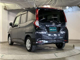 当社でご購入頂いた全ての車両はご納車前、エンジンオイル交換・ワイパーゴム・ブレーキ点検・調整・その他確認の上ご納車いたします。