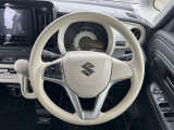 【ステアリングスイッチ】運転中、前方から目線をそらすことなく、オーディオ等の操作が可能な便利機能!安心&快適なドライブを演出してくれます♪