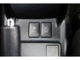 【横滑り防止装置】ドライバーの安全運転をアシストしてくれる装備が充実しています☆ドライバーの不安を安心へと変えてくれますね。