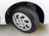 タイヤはしっかりとした溝で、まだまだ安心して走れるコンディションです。