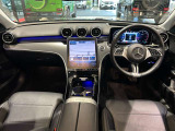 総在庫で700台ほどの取り扱いがございます。当社デモカー使用の車両やメーカーで使用していた車両などもご紹介ができます。新型モデルもお気軽にご相談くださいませ。