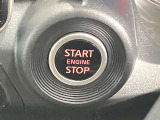 【プッシュ式エンジン】プッシュ式エンジンスタートでブレーキを踏んでボタンを押すだけでエンジン始動がスムーズ!!鍵をカバンに入れているだけでエンジンの始動が可能★とても便利な機能です