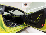 【SKY GROUP】BMW、MINI、VOLVO、Bentley、McLaren、Aston Martin、Lamborghini、Maserati、Porsche、Jaguar、Land Roverを取り扱う輸入者正規ディーラーを展開しております。