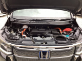 Hondaの技術が詰まったエンジンルーム♪エンジンルーム室内ともにルームクリーニング済みで清潔です!快適なドライブをお楽しみください。