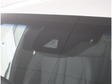 サポカーは、高齢運転者を含めたすべてのドライバーによる交通事故の発生防止・被害軽減対策の一環として、国が推奨する新しい自動車安全コンセプトです。詳しくは販売店スタッフまでおたずねください。