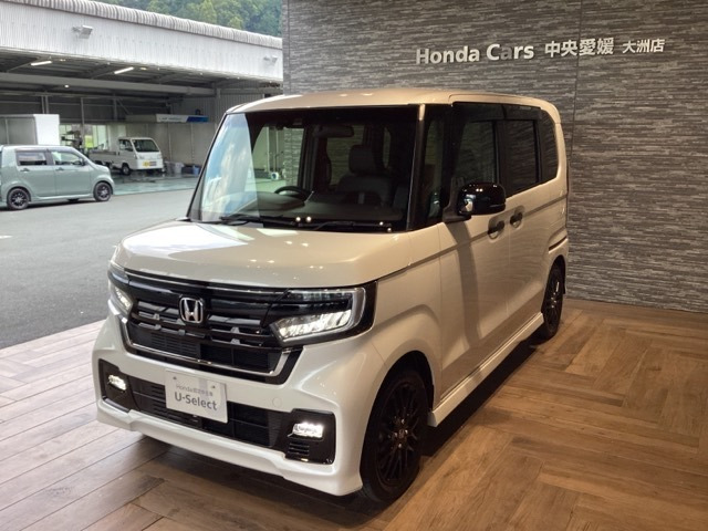 ホンダ N-BOXカスタム 