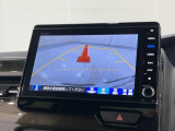 リアカメラ付きです。駐車の際、これがあれば車庫入れに自信が無い方も安心です!一度使うと手放せない必須装備です!