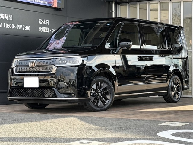 ステップワゴン  2.0 e:HEV スパーダ