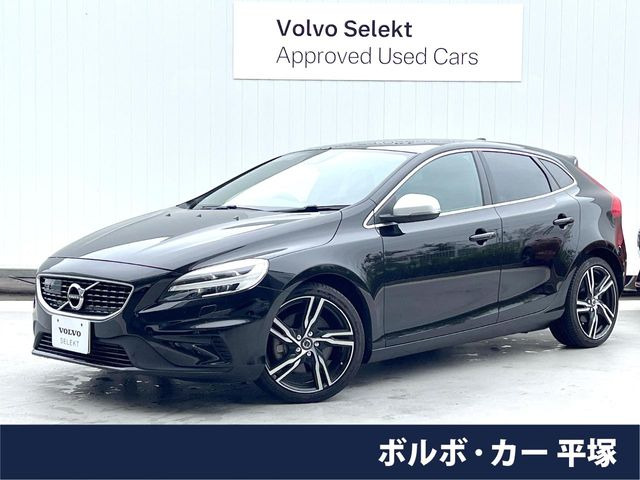 ボルボ V40 