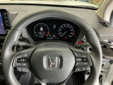 明るく、視認性に優れたメーターで安全運転や燃費管理、車両点検などに役に立つ機能があります ※一部の車種には該当しないものもございます