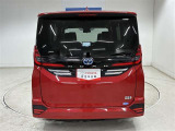 車内は家族みんなでゆったり乗れて驚くほど使いやすいです。