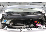 Hondaの技術が詰まったエンジンルーム☆☆☆エンジンルーム室内ともにルームクリーニング済みで清潔です◎快適なドライブをお楽しみください♪♪