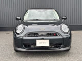 【MINI NEXT保証】■2年間走行距離無制限保証※1■基本100項目の納車前点検実施■365日24時間エマージェンシー・サービス■あらかじめ決めた据置価格を設定し利用できるMINIバリューローン