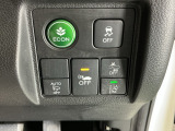 運転席から操作しやすい各種スイッチ