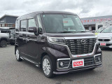 当店は最新鋭の設備を完備した大型工場併設店です☆車検・点検などオーナー様の信頼を得られるよう日々整備士達は努力を欠かしません。ハイブリッドに関する知識や診断機など確りご用意し安心をお届けします☆