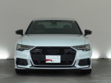 A6 ブラックスタイル プラス ディーゼル 4WD 