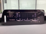 i-DM(インテリジェント・ドライブ・マスター)は運転操作の無駄を抑えたスムーズな運転をサポートし、快適なドライブや燃料消費を抑える事にも役立つアイテムです。