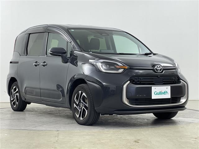 シエンタ ハイブリッド 1.5 Z E-Four 4WD 修復歴無し