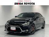 スポーティなデザインと快適な乗り心地のマークXです。