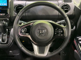 【純正革巻きステアリング】上質な革を使用することで、手にしっかり馴染みとても運転しやすいハンドルです♪