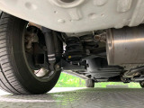 お車を安心してお乗りいただく為には、足回りの定期点検が欠かせません。サービスサポート(有償保証)では無料点検もご提供しており、安心のカーライフをお過ごしいただけるサポート体制が整っています。