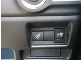 弊社でお車をご購入頂いたお客様は、一部車種を除いて【オイル交換永久無料】となっております。※詳細はスタッフまでお問合せ下さい。