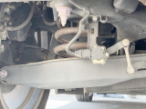 お車を安心してお乗りいただく為には、足回りの定期点検が欠かせません。サービスサポート(有償保証)では無料点検もご提供しており、安心のカーライフをお過ごしいただけるサポート体制が整っています。