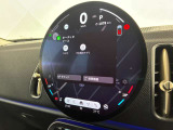 ★MINIには6個のエアバッグを標準装備。運転席/助手席エアバッグ、サイド・エアバッグ、ヘッド・エアバッグ。